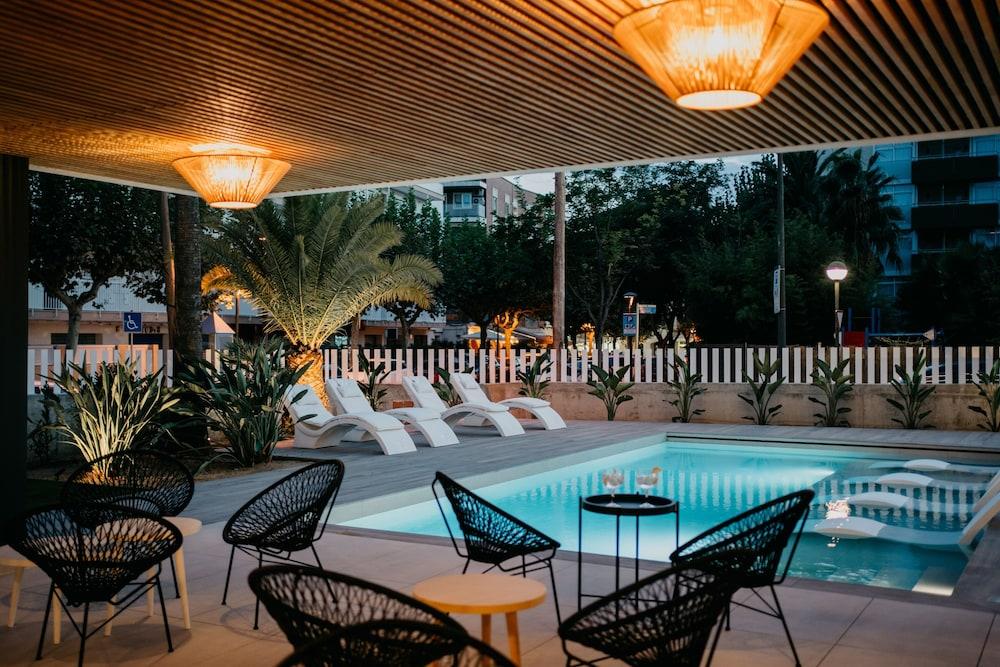 Monica Hotel Cambrils Zewnętrze zdjęcie